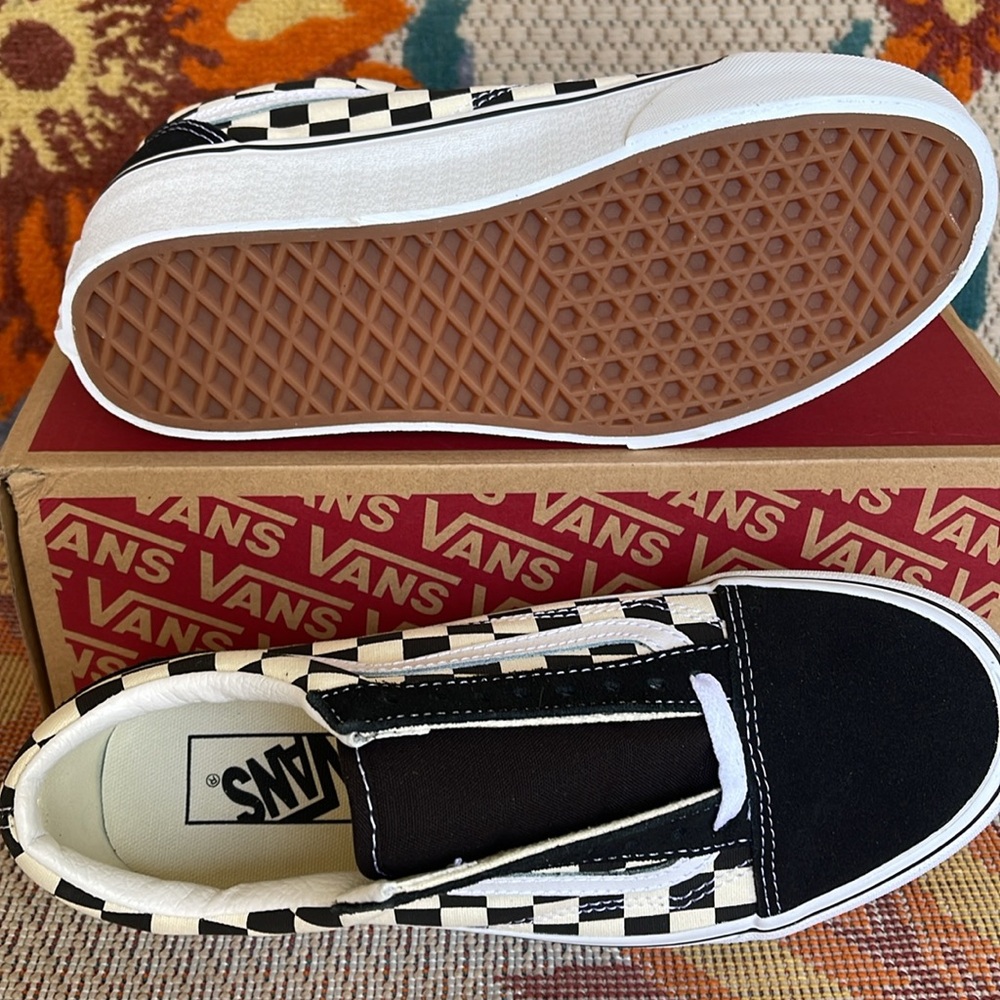 Vans WMNS Old Skool Stacked
Checkerboard Black/Classic
VN0A7Q5MTYQ
Platforms - Picture 7 of 16